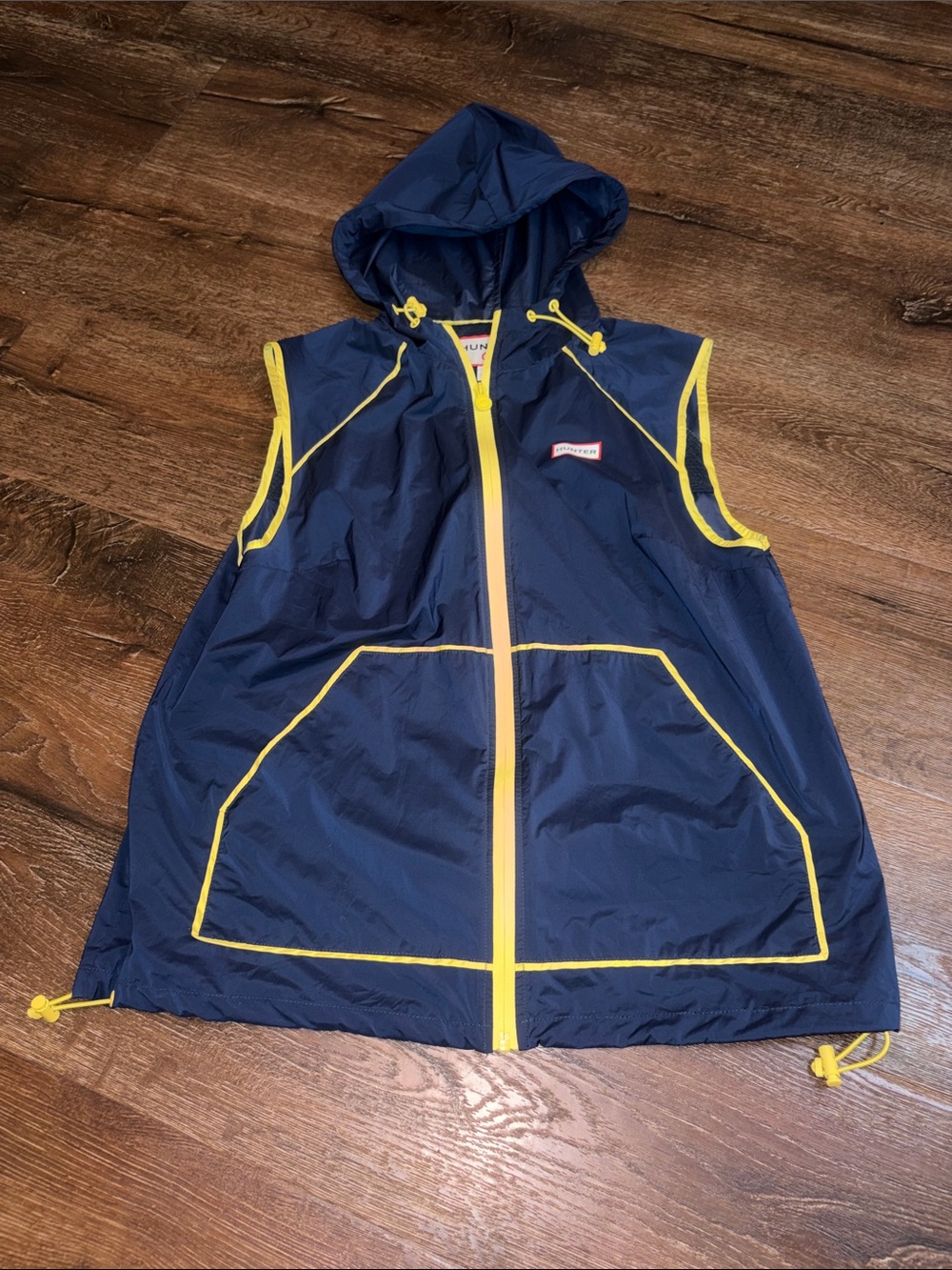 Hunter Brand‎ Full Zip Med Hooded Navy Windbreaker Vest Jacket LIKE NEW